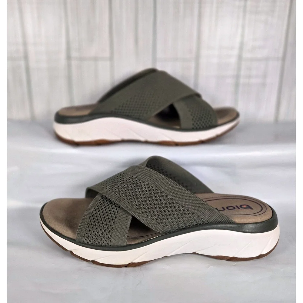 Bionica Avary Slides Womens 10M Olive Cross Strap Slip On Slip Resistant Sandals
